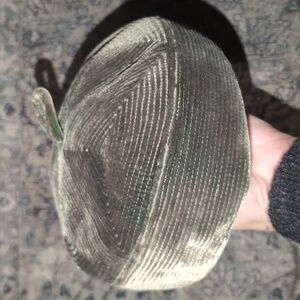 Green Vintage Velvet Corduroy Beret Top Hat Fascinator
